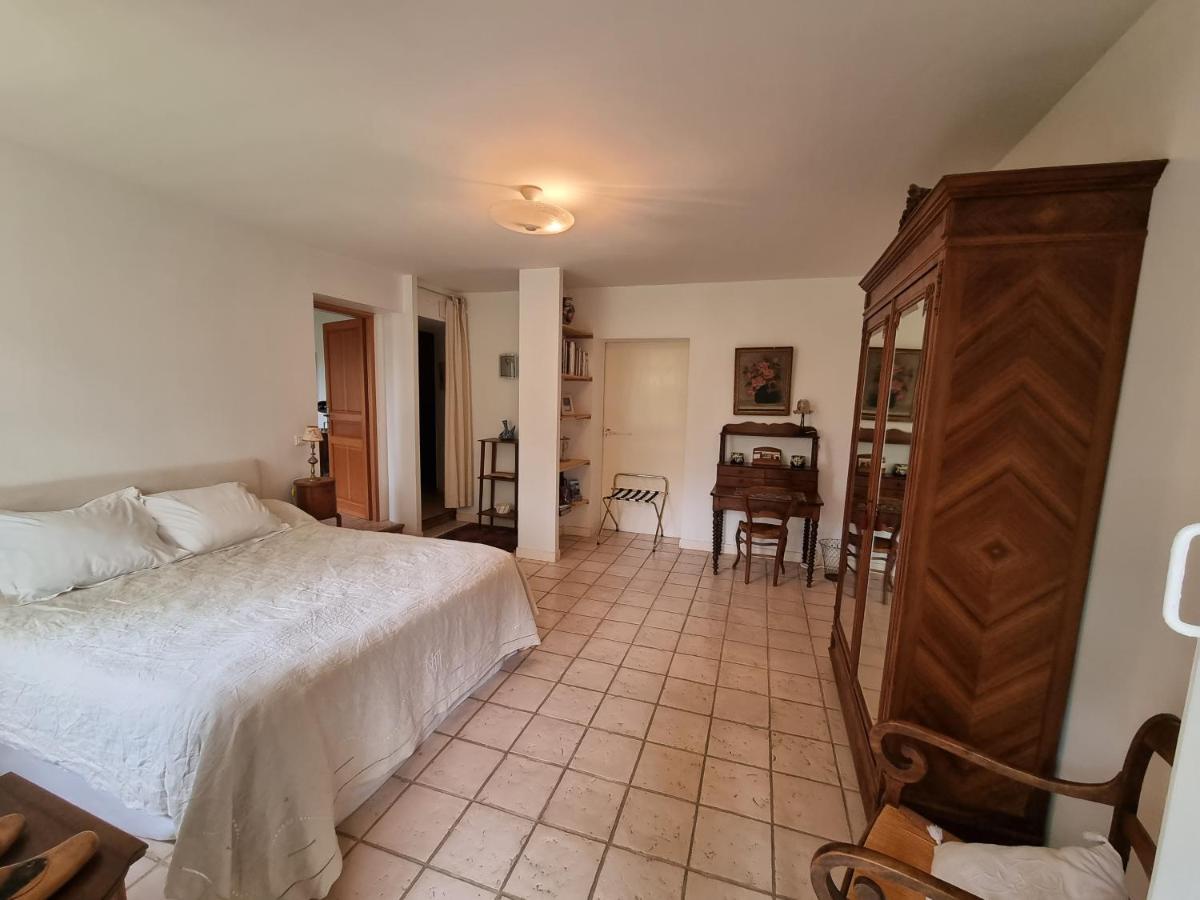 Chambre d'hôtes à Mignaloux-Beauvoir- le Thil Esterno foto