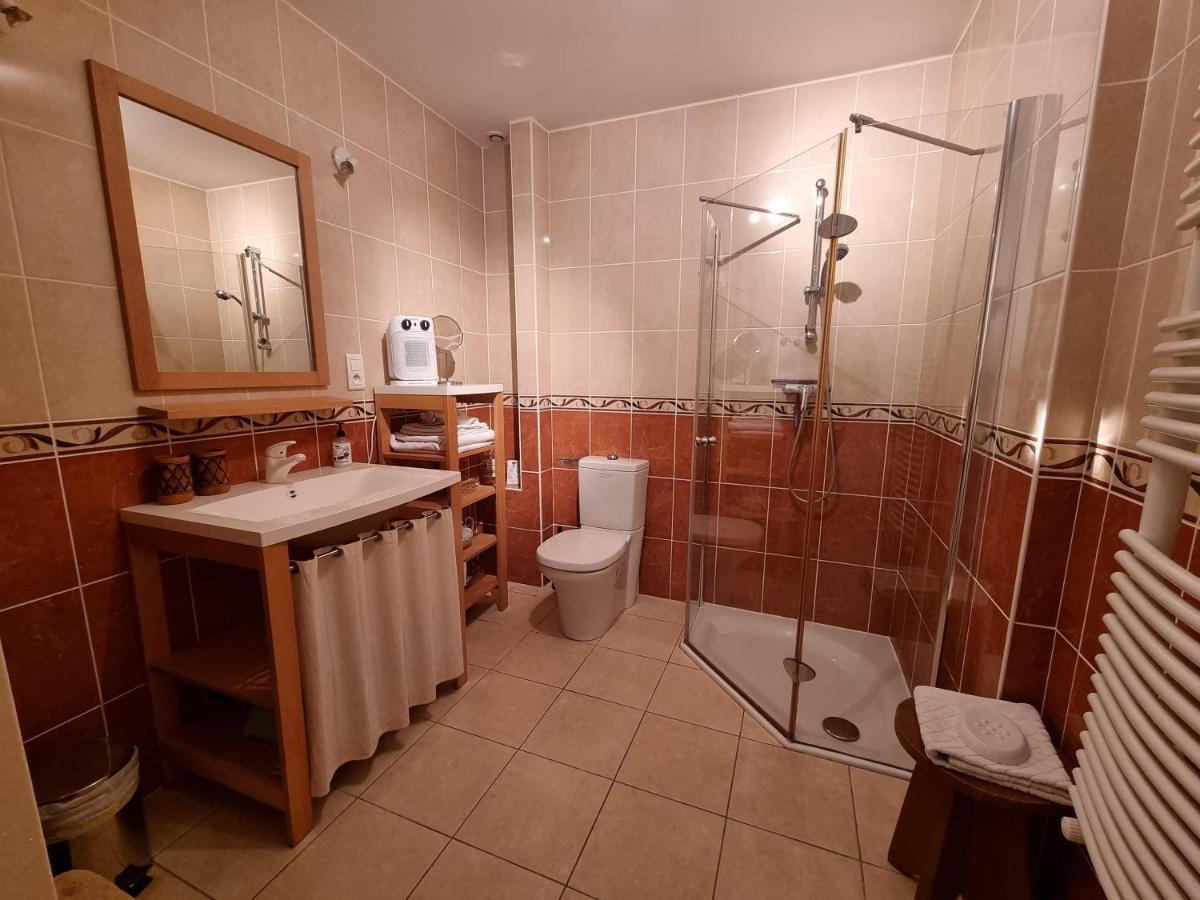 Chambre d'hôtes à Mignaloux-Beauvoir- le Thil Esterno foto